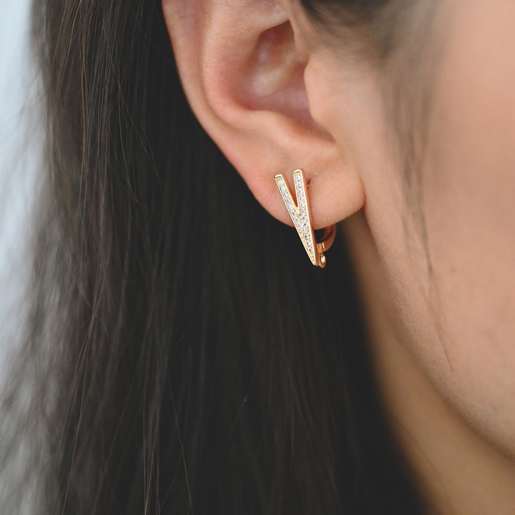 4pcs CZ Pave Gold Click-in Style Leverback Earring, V Shape Earring, Gold plated on Brass Earring Finding (GB-3002-D)